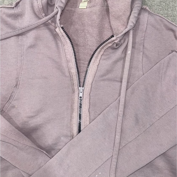 ALO Yoga Purple Cropped Hoodie - Picture 3 of 4